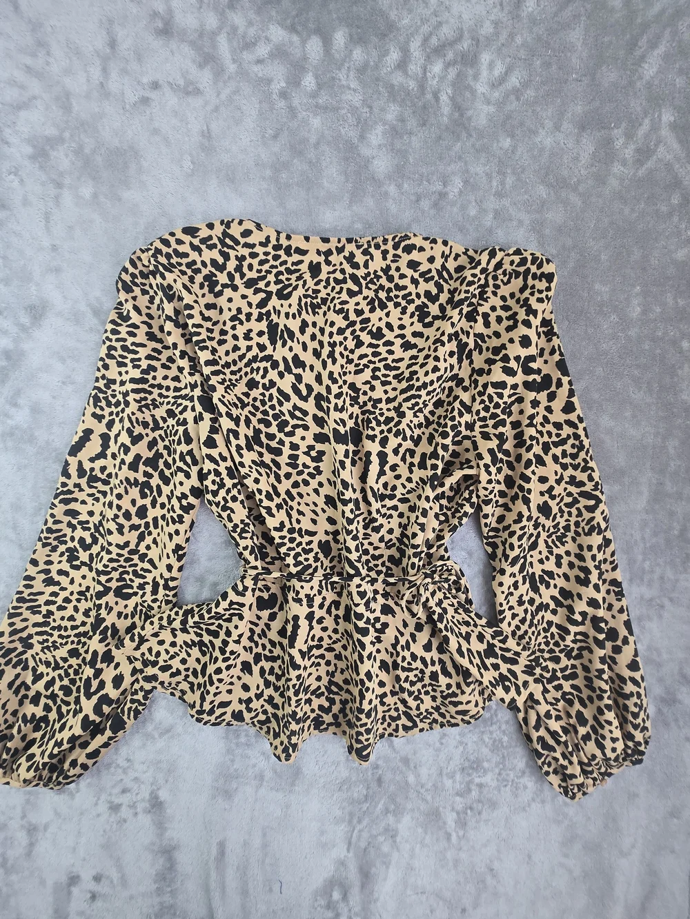 ASTR Tan and Black Leopard-Print Peplum Blouse